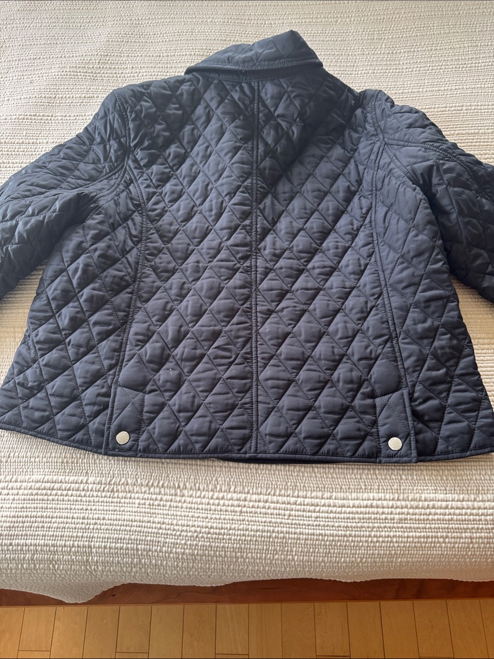 L.L. Bean Black Quilted Snap-Front Utility Jacket - Picture 8 of 8